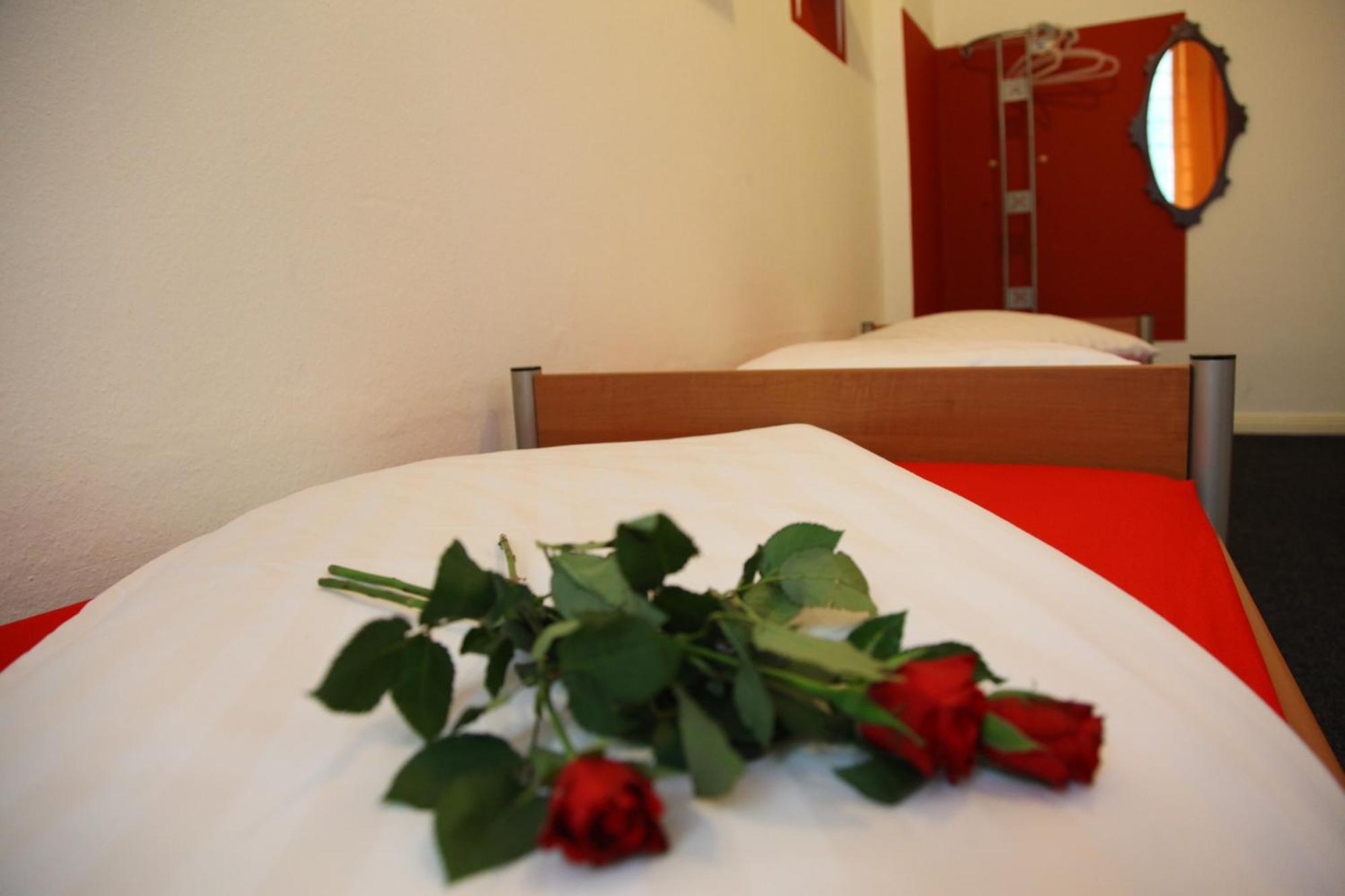 Hotel Pension Insor Berlin Luaran gambar